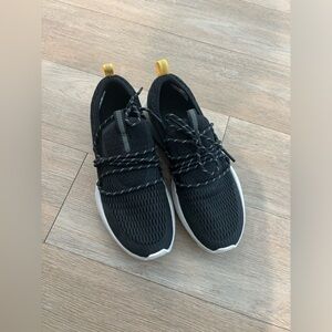 Sorel Black Women’s Kinetic Sneaker